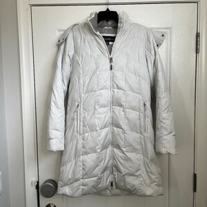 Women’s Eddie Bauer Medium White Parka